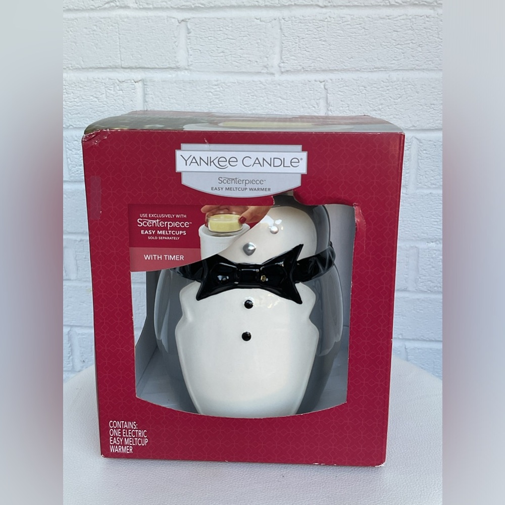Yankee Candle Penguin Easy Meltcup Warmer with Timer.
